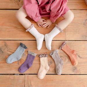 Herbst Und Winter Kinder Socken Form Spitze Mädchen Mittleren Rohr Socken Kinder Kleidung Trend Einfarbig Socken J220621