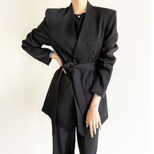 T3CE1ing Womens Suits Blazers Tide Brand Högkvalitativ retro Fashion Designer Belt No Collar Series Suit Jacket Slim Plus Size