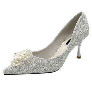 Sandálias Luxo Pérola Pérola Alta Salto Francês Lace Pointed Sandálias de Salto Fino Mulheres Vestido de Casamento Sapatos 220317