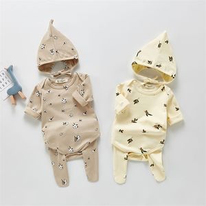 MILANCEL Spring Babyセットコットンボディスーツパンツと帽子3pcsカジュアル幼児スーツプリント幼児服220326