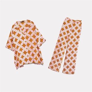 2020 New Summer Women 2 Pieces Set Orange Print Short Sleeve Shirt Blouse Long Pant Suit Female Casual Clothes LJ201125