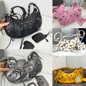 Wholesale vintage leather shoulder bags for sale - Group buy 7A quality le cagole womens designer bag woman shoulder bags small large top geninue leather black yellow motorcycle luxury crossbody purse retro vintage two size