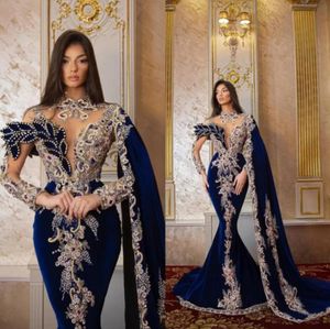 UPS Nowy Rok Luksusowy Velvet Royal Blue Mermaid Suknie Wieczorowe Koraliki Długie Rękawy Wysokiej Neck Birthday Party Suknie z Szal Custom