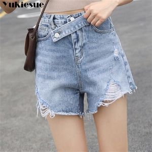 Sommar heta byxor kvinnor avslappnade jeans shorts harajuku hög midja bred ben denim shorts vintage fickor kort femme plus storlek 210412