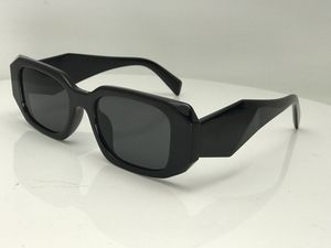 Fashion Designer Occhiali da sole oversize Goggle Beach Occhiali da sole per uomo Donna 7 colori opzionali Occhiali da vista di buona qualità Gafas Para el sol de mujer Lunettes