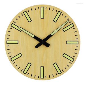 壁時計シンプルな明るい時計の家の装飾木製3DハンギングダークグローイングMDFモダンな時計