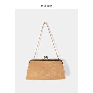 Bag women's 2021 autumn and winter new minority high-level sense Korean version single shoulder bag trend fashion crocodile pattern