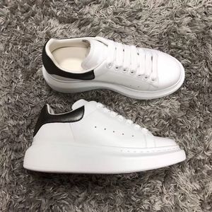 Casual Shoes Popular Designer White Leather Trainers Men Women High Quality Platform Sneakers Flat Casual Party Wedding Outdoor Sports EU35-45