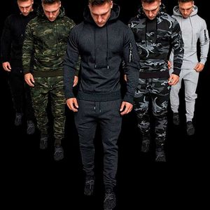 Men's Tracksuits Pieces Tracksuit Men's Military Hoodie Sets Camouflage Muscle Man Autumn Winter Tactical Sweat Top And Jacket PantsMen'