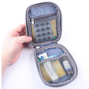 Mini Portable Medicine Storage Travel First Aid Kit Bag Organizer Camping Outdoor Emergency Survival Kit Lager Partihandel