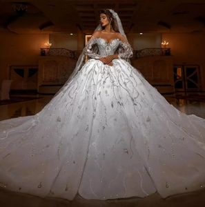 Luxury Wedding Dresses Ball Gown Long Sleeve Big Train Tulle Lace Crystal Beaded Diamonds Vintage Bridal Gown Custom Size UPS