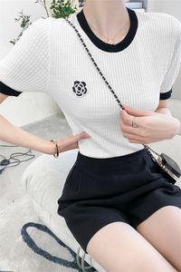 621 2022 Runway Summer Brand Sweet Sweater White Black Tirm camise