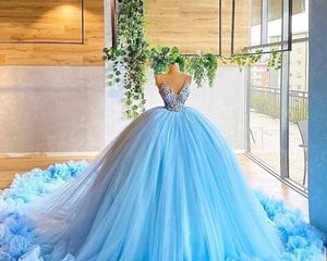 UPS Stunning Sweet 15 Sky Blue Ball Gown Quinceanera Dresses 2022 Sexy Spaghetti Strap Beads Appliques Ruffles Long Evening Prom Dresses