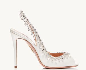 Ünlü beyaz gece giyinme cazibesi kristal saten sandal ayakkabıları mükemmel bayan yüksek topuklu parti düğün gladyatör sanalyas kutusu eu35-42