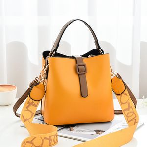 Frauen Taschen 2022 Neue Breiten Riemen Eimer Tasche Mode Große Kapazität Einzelnen Schulter Messenger Tasche Frauen