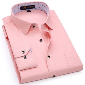 Męskie regularne dopasowanie z długim rękawem Solidna koszula lniana Pojedynczy Patch Kieszonkowy Kołnierz Wewnętrzny Polka Dot Casual Button-Up Cienki Koszule 220324