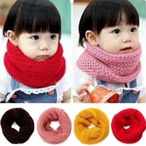 Vinterbarns varma halsdukbarn Baby Boy Girls Sticked O-Scarf Kids Candy Neck Bibb Sufs Spring Autumn