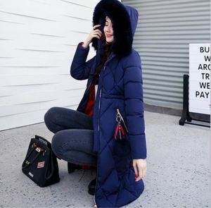 2022女性冬のジャケットとコートカジュアルな長袖の大きな毛皮の襟を下る綿の女性のジャケット