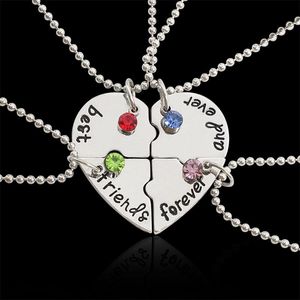 Collane con ciondolo Amico Set di 4 pezzi Collana BFF Amore femminile Amicizia Girocollo Moda uomo e donna Gioielli regalo 2022 Pendente