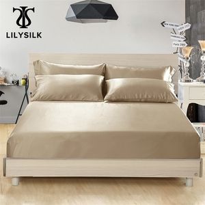 Lilysilk ipek takılmış sayfa derin 25cm saf 100 mulberry ipek19 momme lüks dikişsiz kraliçe krallık ev tekstil 220514