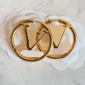 Luxus Gold Hoop Ohrring Designer Ohrringe für Frauen Big Circle Ohrstolzen Set Designer Schmuck Ohrring Valentinstag Geschenk Engagement Designer Schmuck Schmuck