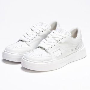 Sapatos mais recentes Mulheres primavera outono de couro genuíno plataforma de tênis de cores mistas de lace-up tênis casal de tênis zapatillas mujer mjkk00001