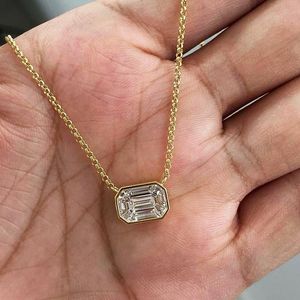 Pendanthalsband produkter Luxury Gold Silver Color Rectangle Necklace For Women Anniversary Gift Jewelry Wholesale X7465 Avsedd