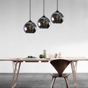 Pendantlampor huvuden Black Lights Sail Lang Restaurang Tre ordchassi Led Creative Stage Crystal Lamp Glass SJ138 Spendel