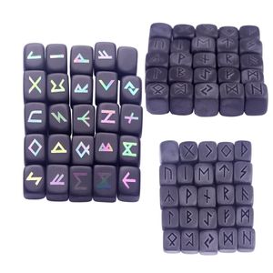 25pcs Obsidiana Natural Pedras preciosas Prancamento de cores Futhark Rune Ornamento Runas de pedra Pedras de energia de adivinhação Outra decoração de casa Reiki Cura de jóias religiosas