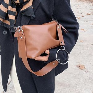 Akşam çantaları vintage pu deri omuz çantası kadınlar için 2022 zincir geniş kemer tasarımcısı bayanlar hobos messenger debriyaj çanta kılıfları çanta