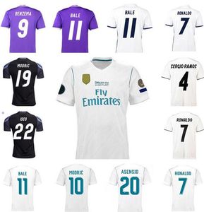 Yamalar ile 2016 2017 2018 Retro Real Madrids Futbol Forması 16 17 18 Bale Benzema Modric Kroos Futbol Gömlek Vintage Isco Sergio Ramos Ronaldo