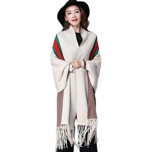 Écharpes De Pashmina Pure achat en gros de 2022 Designers Foulard d hiver Pashmina pour Mens Femmes Top pure Cachemire à chaud Fauchées noires Imiter des écharpes de laine de châle en laine