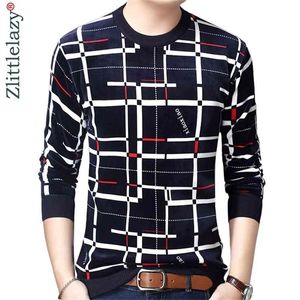 المصمم Pullover Plaid Men Sweater Mens سميكة الشتاء الدافئ الدافئ القميص الحياكة سترات الرجال يرتدون ملابس نحيلة ملائمة التريكو 53012 210804