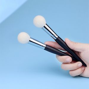 1pcs Goat Hair Blush Brush Stippling Makeup Cosmetic Powder Natural Blooming Blusher Highlighter Contour es 220722