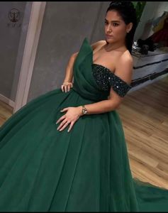 Elegant mörkgrön en linje prom klänningar paljetter från axel organza veck golvlängd formell kväll party klänning vestidos de robee