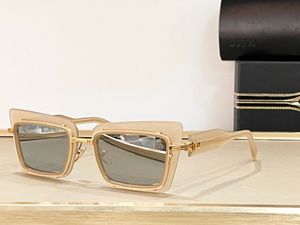 Solglasögon för kvinnor Summer 130 Style Anti-ultraviolet Retro Plate Full Frame Eglasses Random Box