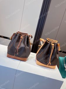 Drawing String Bags venda por atacado-M42224 Noe Bucket Saco Drawstring Monogramas Sacos de Ombro Desenhar String Bolsa Cordão Fechamento Mulheres Genuine Leather Handbags
