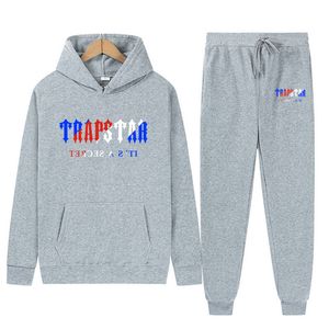 Mens TShirts Mens T shirts TRAPSTAR Tracksuits letter Printed Hoodies Sportswear Men winter clothing Warm Two Pieces Set Loose Sweatshirt Jogging Pants 17 colors As