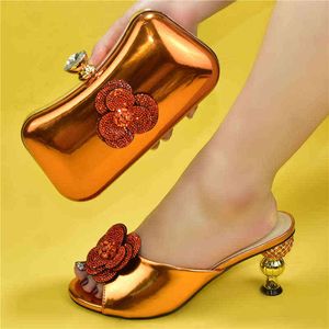 Turuncu İtalyan Ayakkabı Çantası Seti toptan satış-Doershow güzel turuncu İtalyan ayakkabıları eşleşen çantalar Afrikalı kadın ayakkabılar ve çantalar Balo Partisi Yaz Sandal HPU1