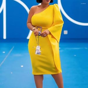 Plus Size Dresses Women Fashion One Shoulder 2022 Summer Flared Sleeves Sexy Party Christmas Dress African Bodycon Midi Robe Jona22