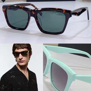 Officiell webbplats Populära herrar och kvinnors lyxdesigner Solglasögon S M104 Fashion Square Frame Outdoor Beach Photo Preferred UV Protection Belt Original Box