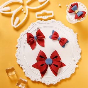 Fiocco Bowknots Forma Stampi per taglierine per biscotti Strumenti per la decorazione di torte fondente Cupcake Mini Stampo per decorare fiocchi Stampi per pasticceria 220815