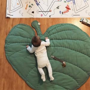 110 cm Baby Infant Weiche Baumwolle Krabbeln Matte Blattförmige Decke Schlafen Teppich Zimmer Dekoration Heißer T200529