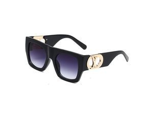 3032 Óculos de sol Óculos de sol de designer de moda Goggle Praia Óculos de sol para homem e mulher opcional de boa qualidade rápido