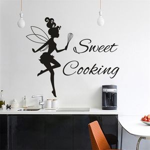 甘いクーキングビニールステッカーレストランデザートショップ装飾料理妖精の女の子の壁アートデカールカスタムテキストキッチン壁画220621