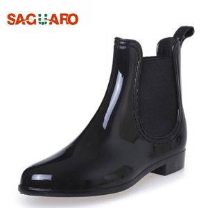 SAGUARO Neue Gummistiefel für Frauen PVC Knöchel Regenstiefel Wasserdicht Trendy Jelly Frauen Boot Gummiband Regnerische Schuhe Frau Y200114