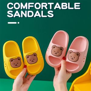 Летняя мультфильм медведь детские сандалии детские тапочки для малышей мальчика девочка домашние обувь Flip Soft House Beach Shoes 220427