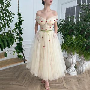 Partykleider Beige Kurzer Abschlussball 2022 Kirschrobe de Soriee Schulterfrei Sexy Abendkleider Schärpe Mittellanges Abschlusskleid