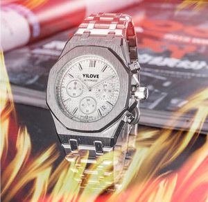 Yüksek kaliteli alt kadranlar çalışma izleme kronometre 42mm otomatik kuvars hareket izlemeleri tam paslanmaz çelik spor erkekler kol saatleri aydınlık montre de lüks