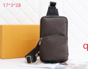 Hight Quality 2022 Outdoor Bmens Luxurys designers väskor läder crossbody trend bröstpåse cross body plånbok cowhide klassisk ryggsäck för män